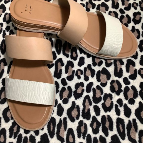 Brand New A New Day sandal size 10 white/coco - Picture 3 of 3